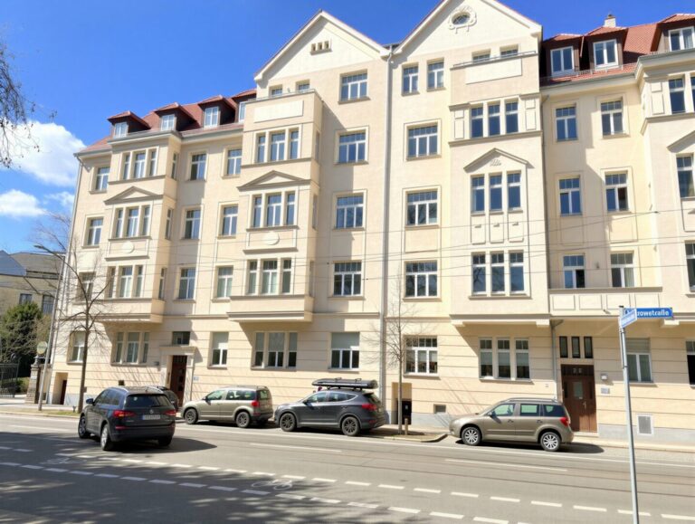 Gohlis-Süd, Vermietete 3 Zimmer Altbauwohnung Mit Großem Balkon 2 Außenansicht